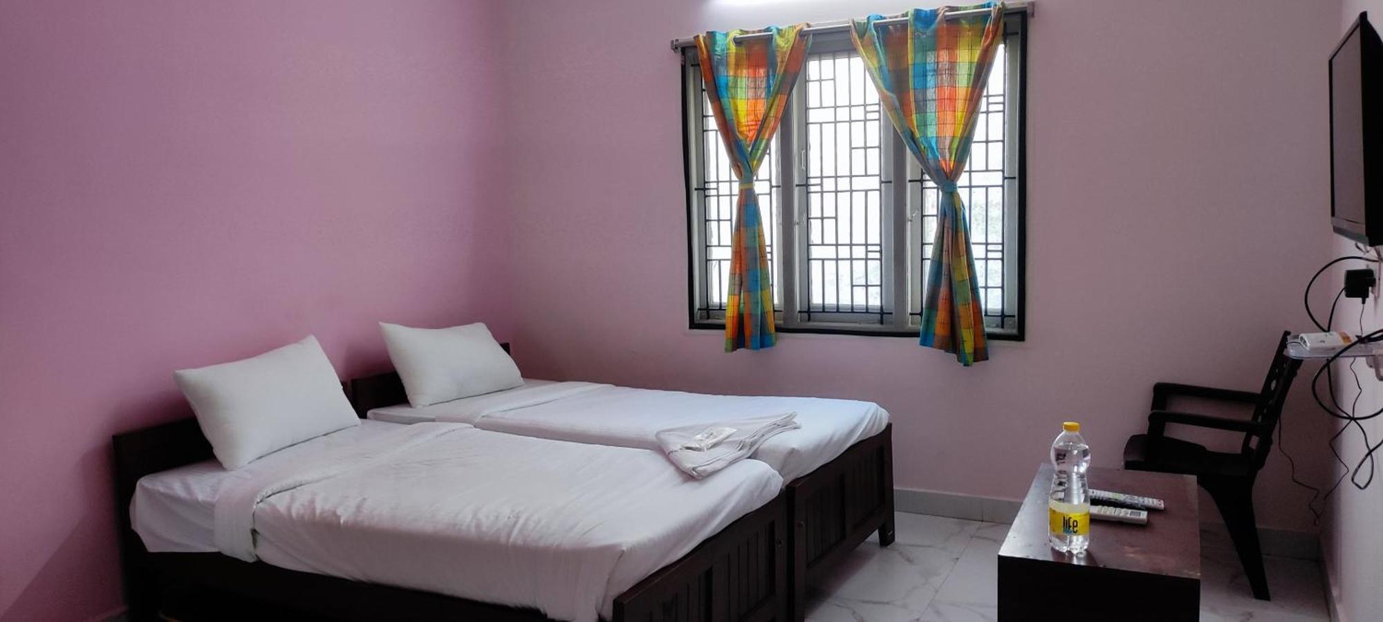 Pph Living Lakshmi Palace Tallākulam Extérieur photo